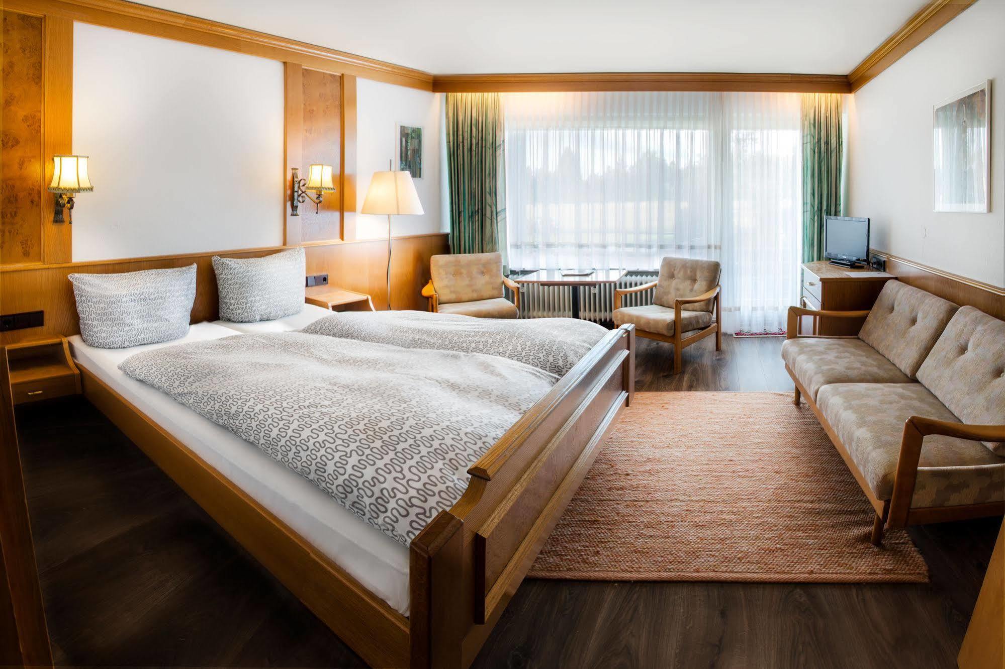 Hotel Hirsch Freudenstadt Dış mekan fotoğraf