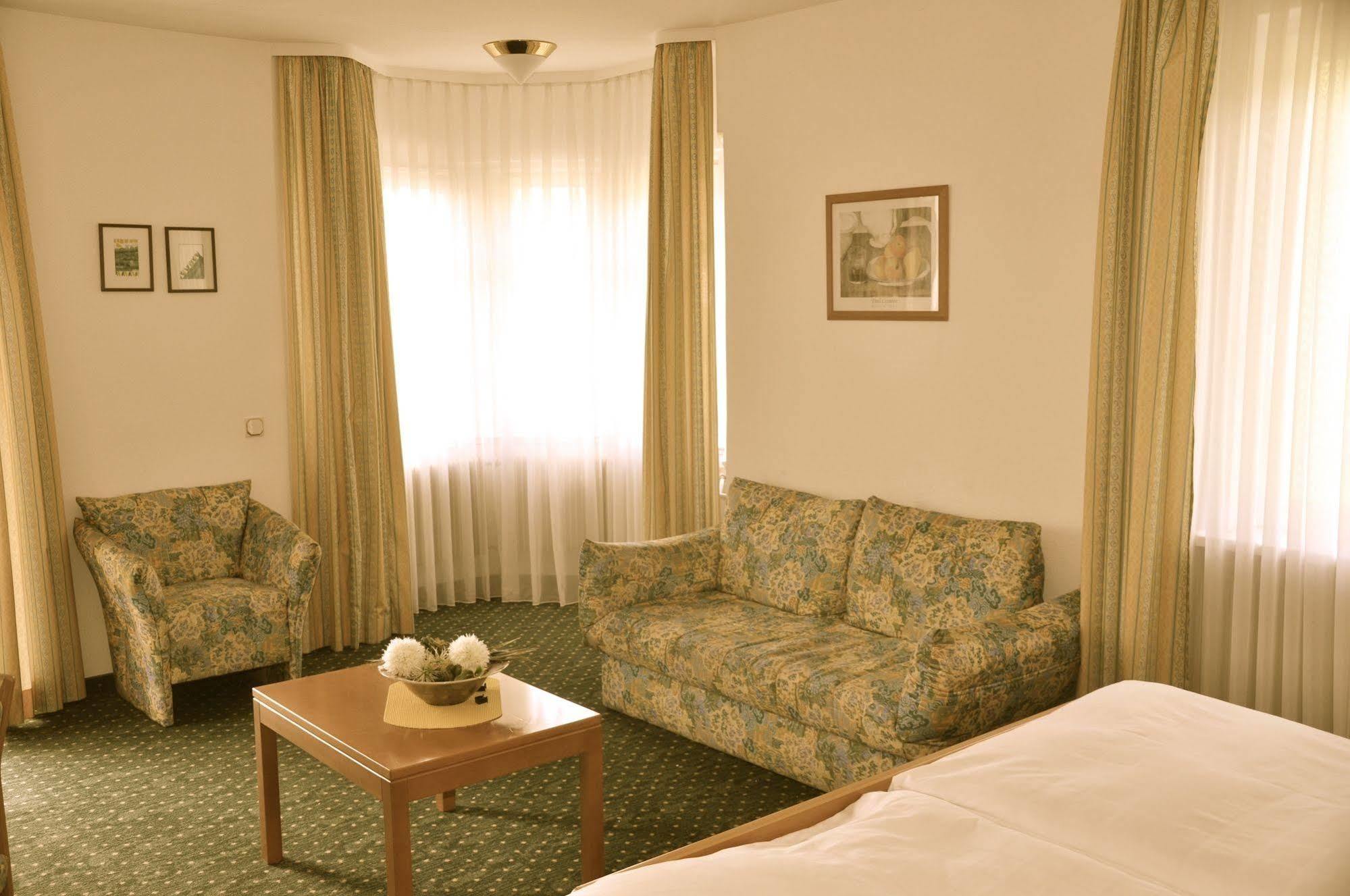 Hotel Hirsch Freudenstadt Dış mekan fotoğraf